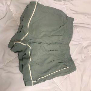 Flowy shorts